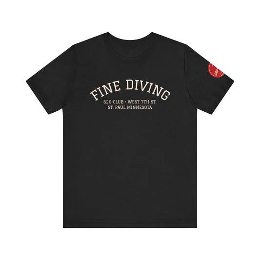 620 Club - Unisex Tee "Fine Diving" Sleeve Logo